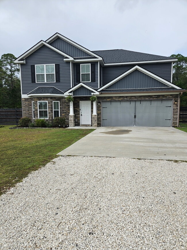 Primary Photo - 281 Cypress Creek Dr NE
