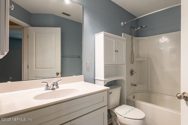 Building Photo - 9439 High Meadow Ln