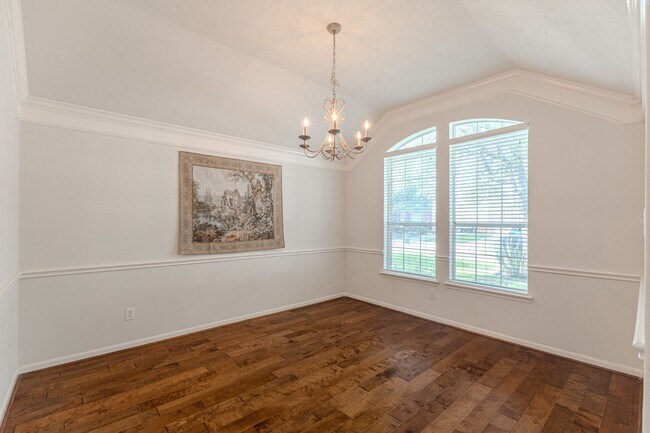 Building Photo - 6618 Trenton Lake Ln