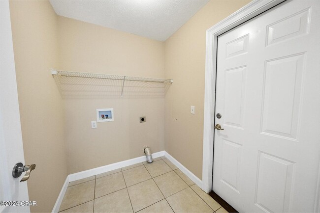 Building Photo - 3758 Bay Tree Rd