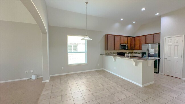 Building Photo - 4106 Mossy Pl Ln