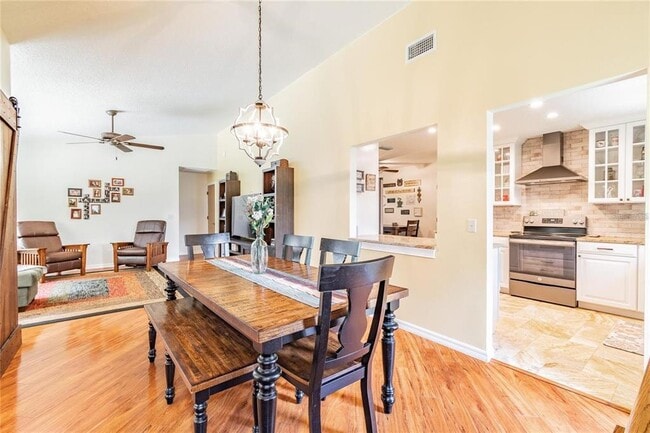 Building Photo - 5318 Las Flores Via