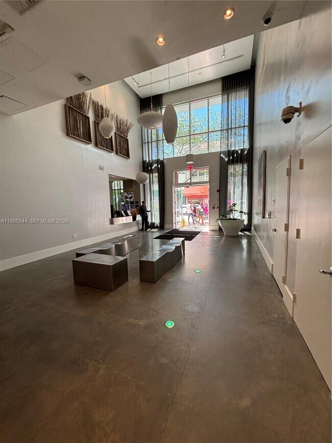 Building Photo - 133 NE 2nd Ave