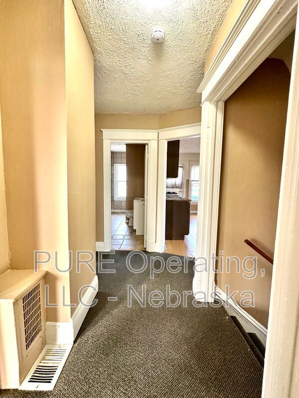 Building Photo - 1504 N 35th St