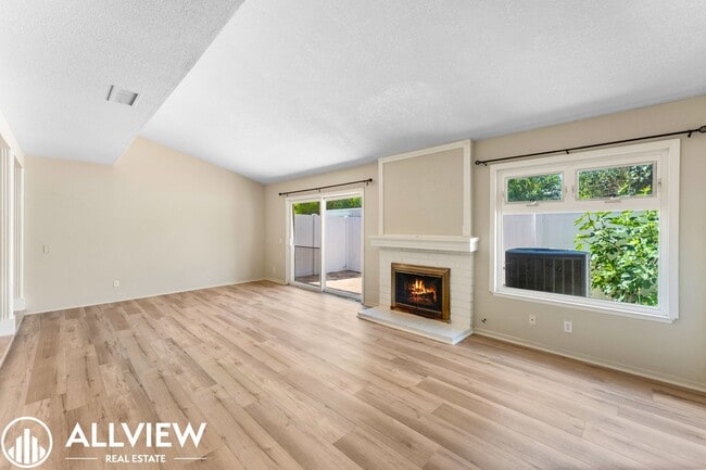 Building Photo - Coastal San Clemente Townhome with Brand New Flooring – Steps to the Beach!