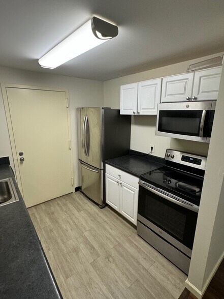 Building Photo - 5 Post Oak Ln