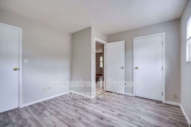 Building Photo - 14-107 Candlewood Court