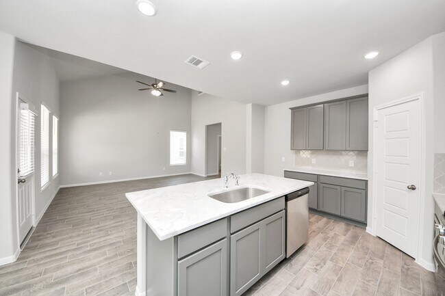 Building Photo - 22826 Xanthos St