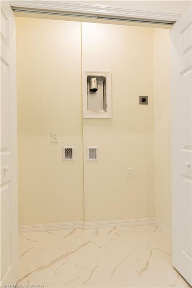 Building Photo - BRAND NEW-MOVE IN READY TWO BEDROOM/2 BATH SINGLE FAMILY HOME