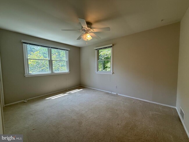 Building Photo - 6534 Jay Miller Dr