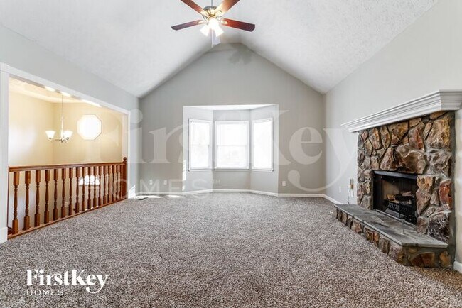 Building Photo - 6403 Flat Rock Dr