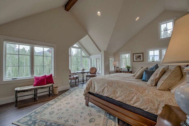 Building Photo - Winter Rental