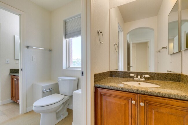 Building Photo - Bright & Inviting 3 Bedroom Home in 89148
