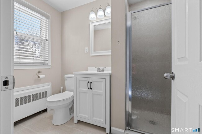 Building Photo - 159 Ridgewood Rd