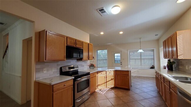 Building Photo - 14043 Fairwood Breeze