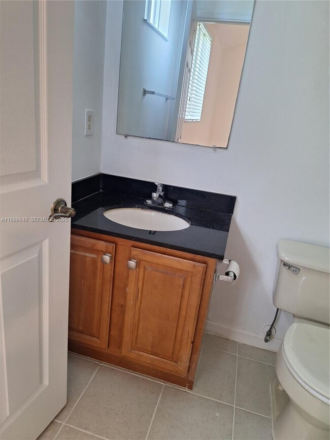 Building Photo - 6621 Winfield Blvd