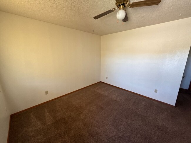 Building Photo - TRIPLE C - 1517