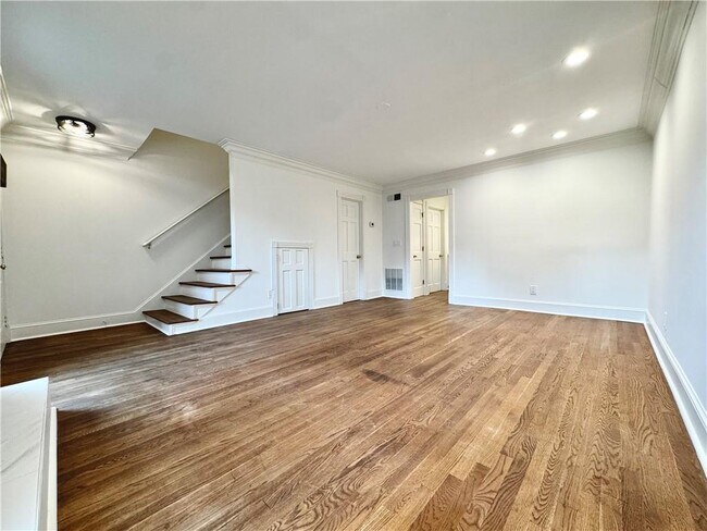 Building Photo - 110 Park Ridge Cir