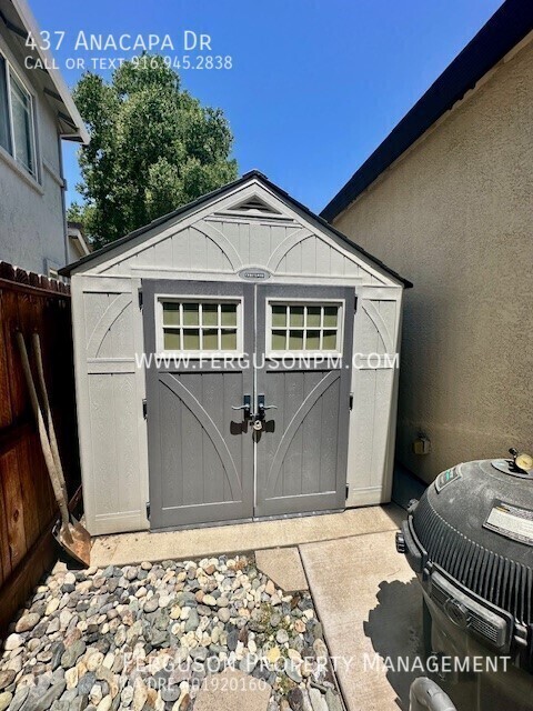 Building Photo - 437 Anacapa Dr