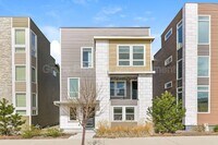 Building Photo - 3603 Mykonos Dr