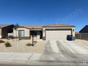 Building Photo - GORGEOUS 3 BEDROOM 2 BATHROOM HOME