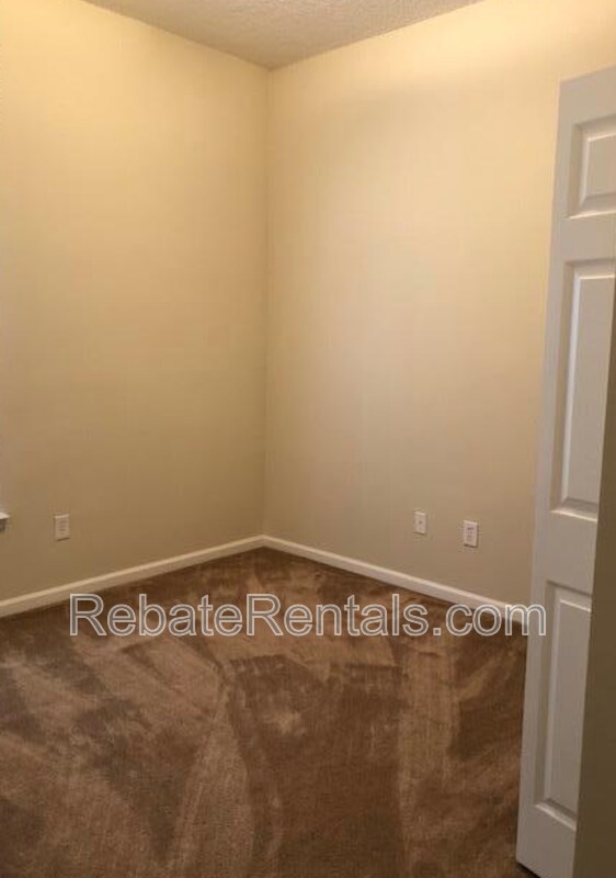 Building Photo - 7032 Deer Lodge Cir