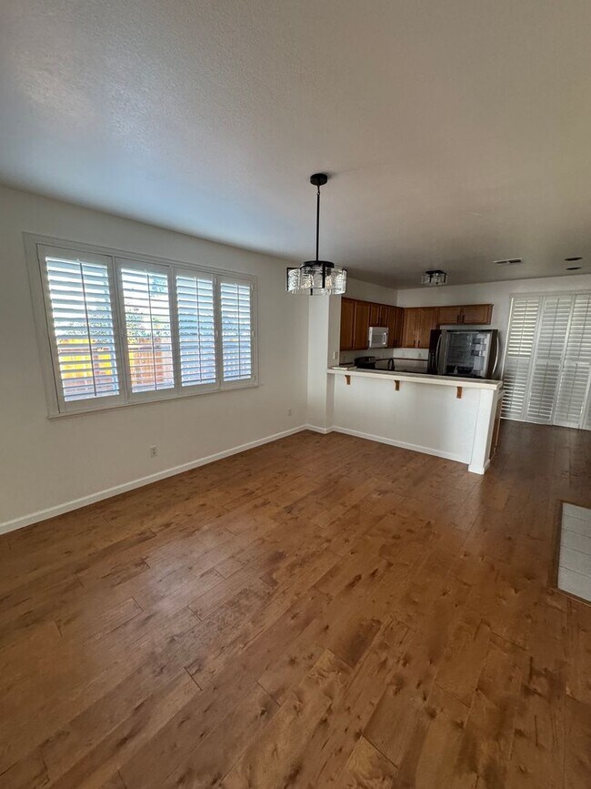 Building Photo - Home for Rent in Gold River, CA