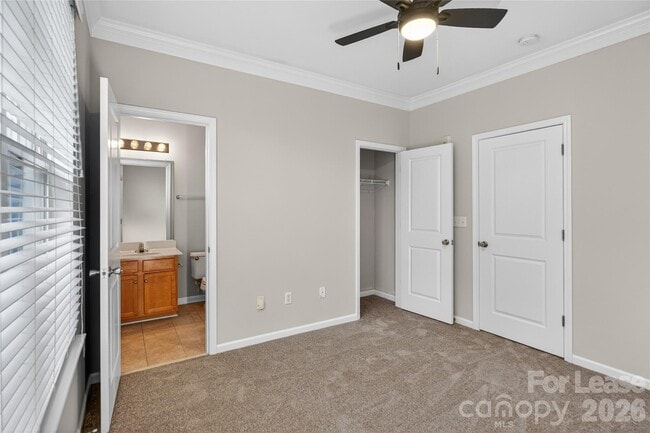 Building Photo - 1508 Walnut View Dr