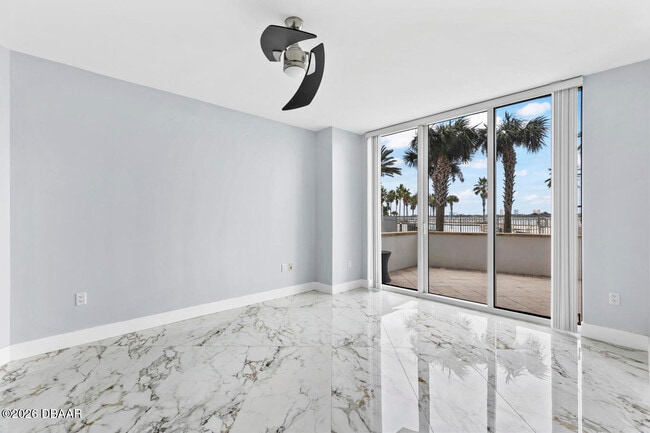 Building Photo - 241 Riverside Dr