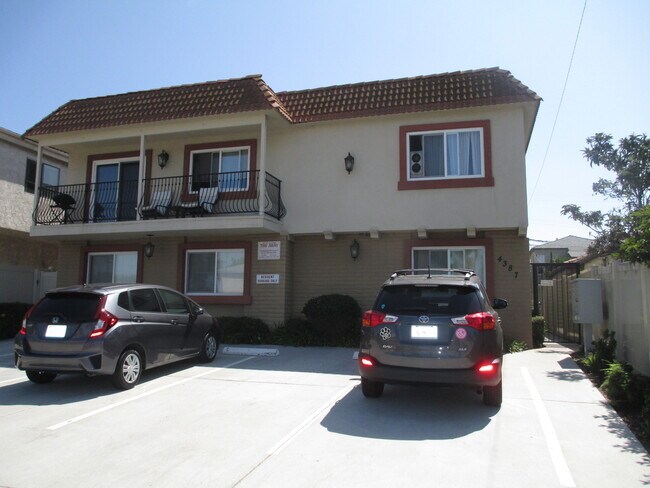 Building Photo - Upgraded 1 Bed 1 Bath Condo In North Park-...