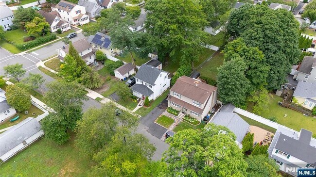 Building Photo - 26 Genevieve Ave