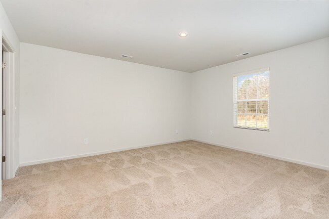 Building Photo - 385 Dasu Dr