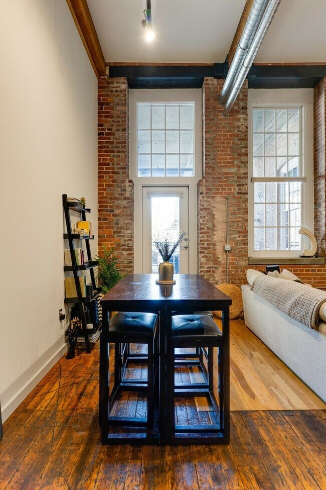Building Photo - Amazing Germantown Loft in Historic Werthan Mills Lofts!