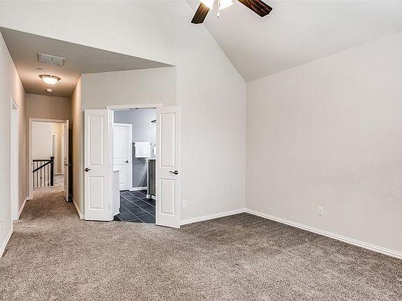 Building Photo - 4654 Rhett Ln