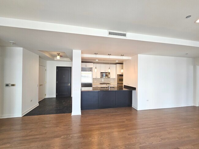 Building Photo - 415 E North Water St