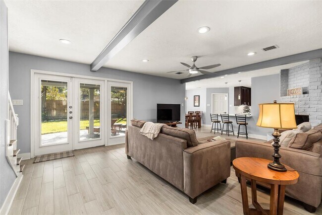 Building Photo - 12423 Honeywood Trail