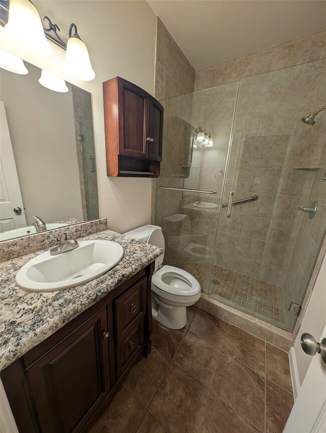 Building Photo - 14156 Shadow Bay Dr