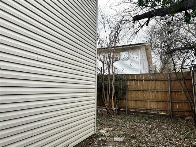 Building Photo - 711 Ticonderoga Dr