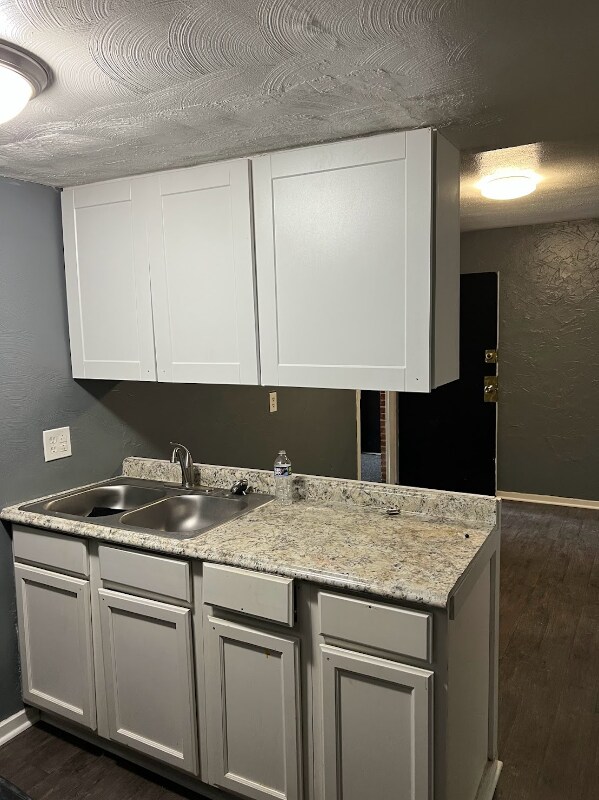Building Photo - 2924 N Verity Pky