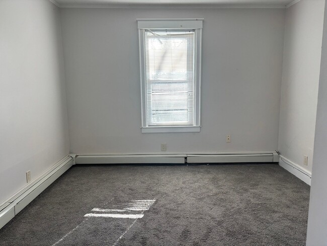 Building Photo - 292 Providence Rd