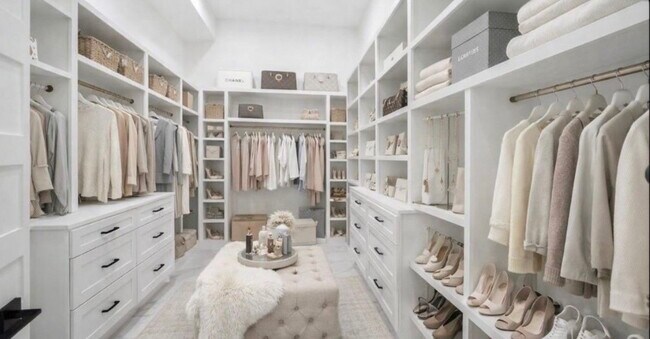 Building Photo - 75 Wick Willow Rd