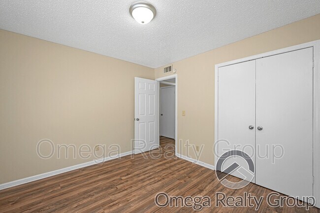 Building Photo - 3600 24th St