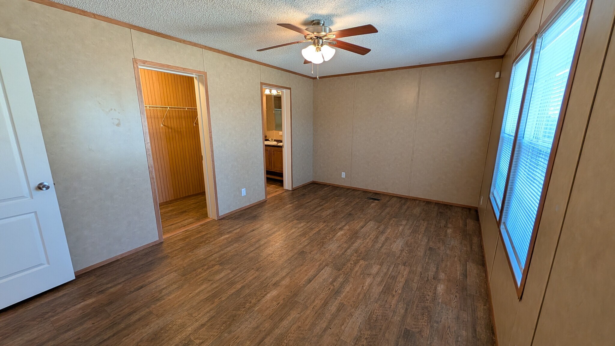 Building Photo - 4804 Saint Andrews Chu Rd