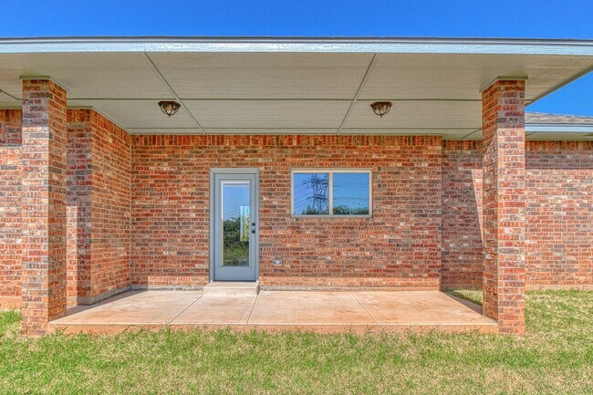 Building Photo - Brand New Construction Home in Wild Horse ...