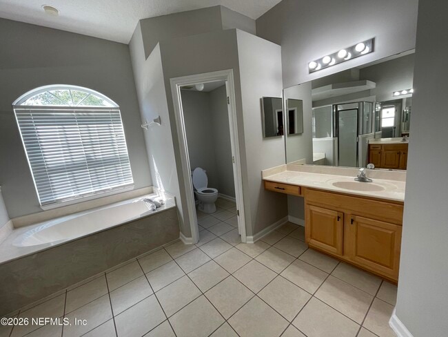 Building Photo - 432 Sparrow Branch Cir