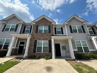 Building Photo - 2182 River Park Ct