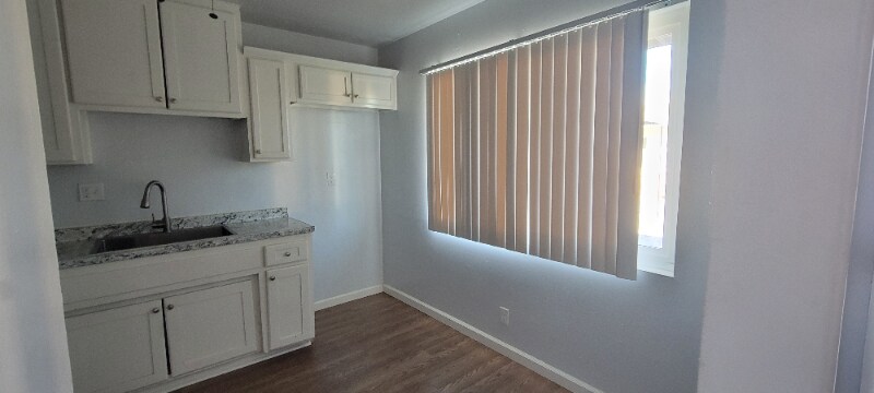 Building Photo - 19170 CA-18