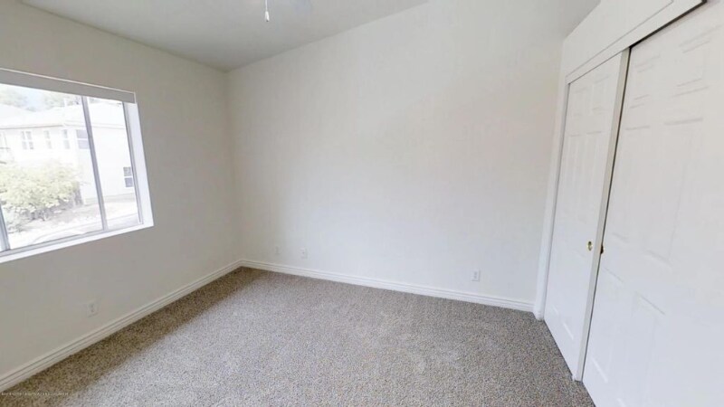 Building Photo - 1415 E Payton Way