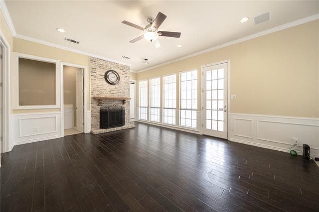 Building Photo - 5204 Streamwood Ln