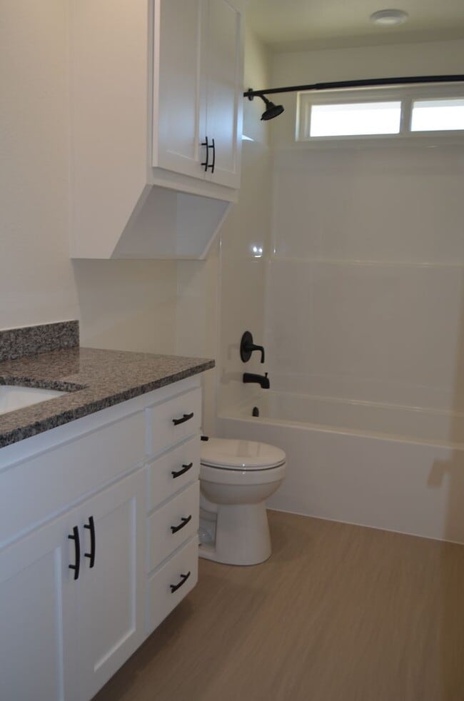 Building Photo - 1438 Walker Pl Blvd